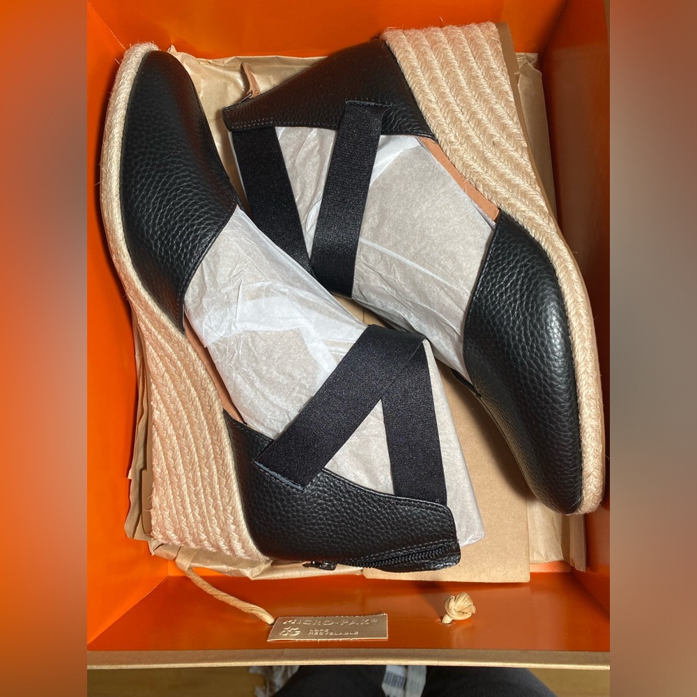 Gentle Souls *New in Box* Black Espadrilles